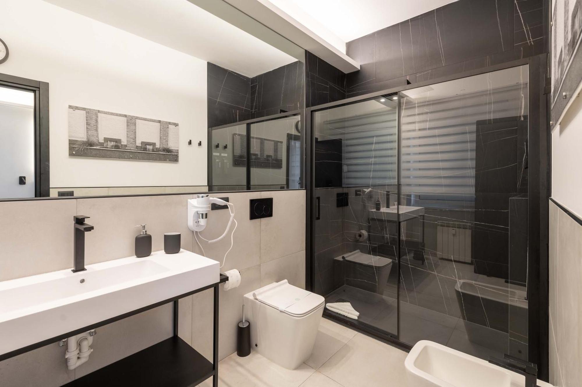 Roma Centro Cdr Luxury Suites المظهر الخارجي الصورة